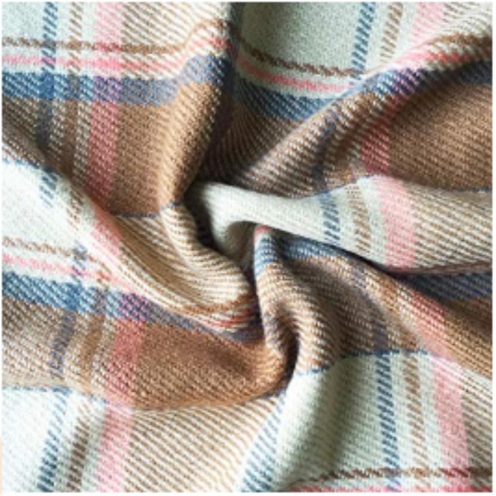 Unisex Grid Scarf - Picture 3 of 5